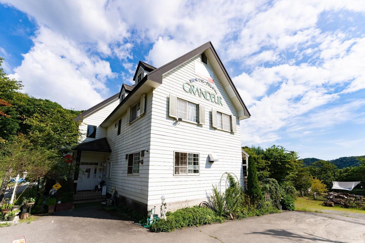 Tabist Kiyosato Grandeur Yatsugatake Hotell Hokuto  Exteriör bild